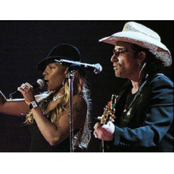         One - Mary Jane Blige / Arr. Ad Lamerigts
    