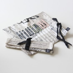         Stift-Etui Stoff zum Einrollen
    
