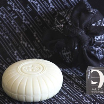 Seife Umschlagpapier St. Cecilia schwarz